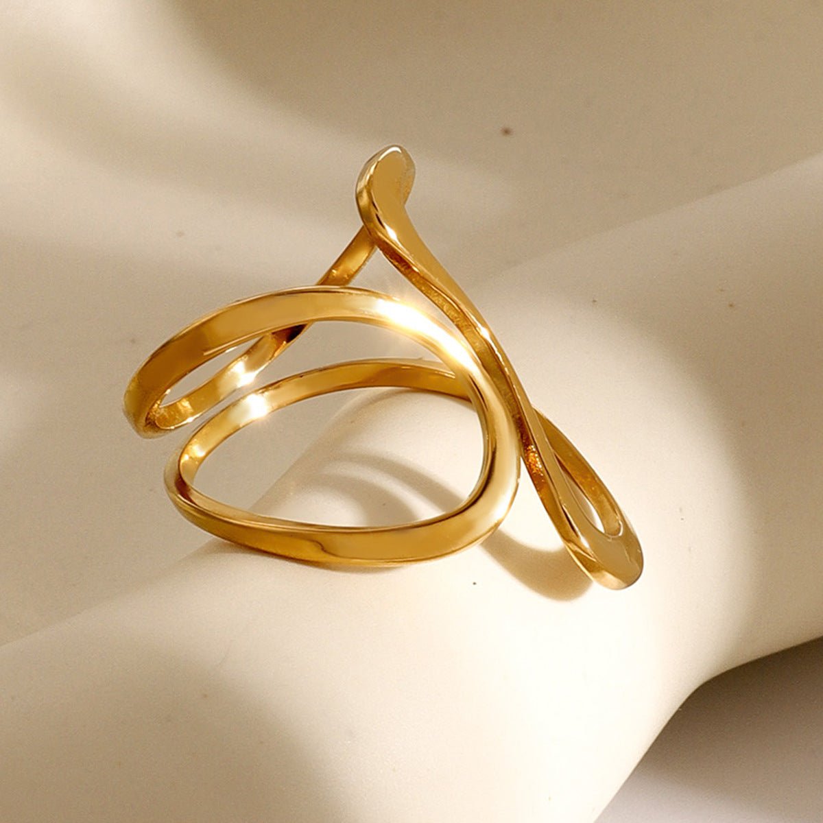 Isla Abstract Gold Ring - Ring
