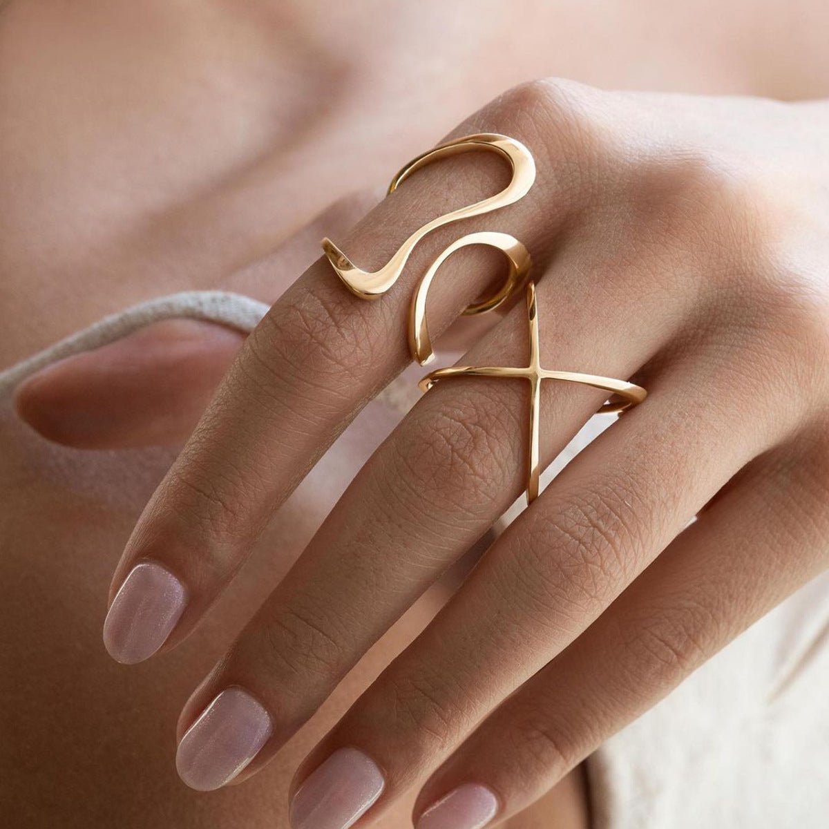 Isla Abstract Gold Ring - Ring