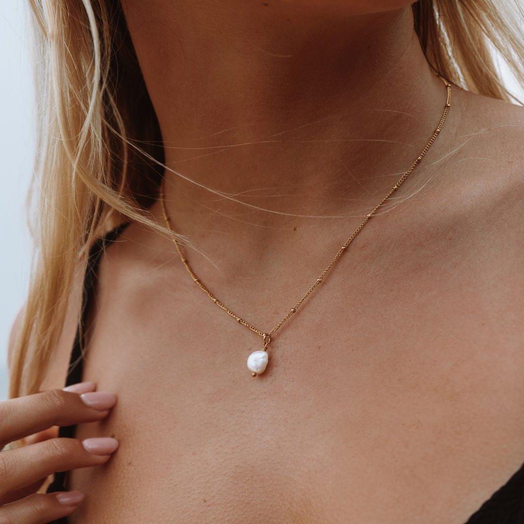 Luna Baroque Pearl Pendant Necklace - Pendant Necklaces