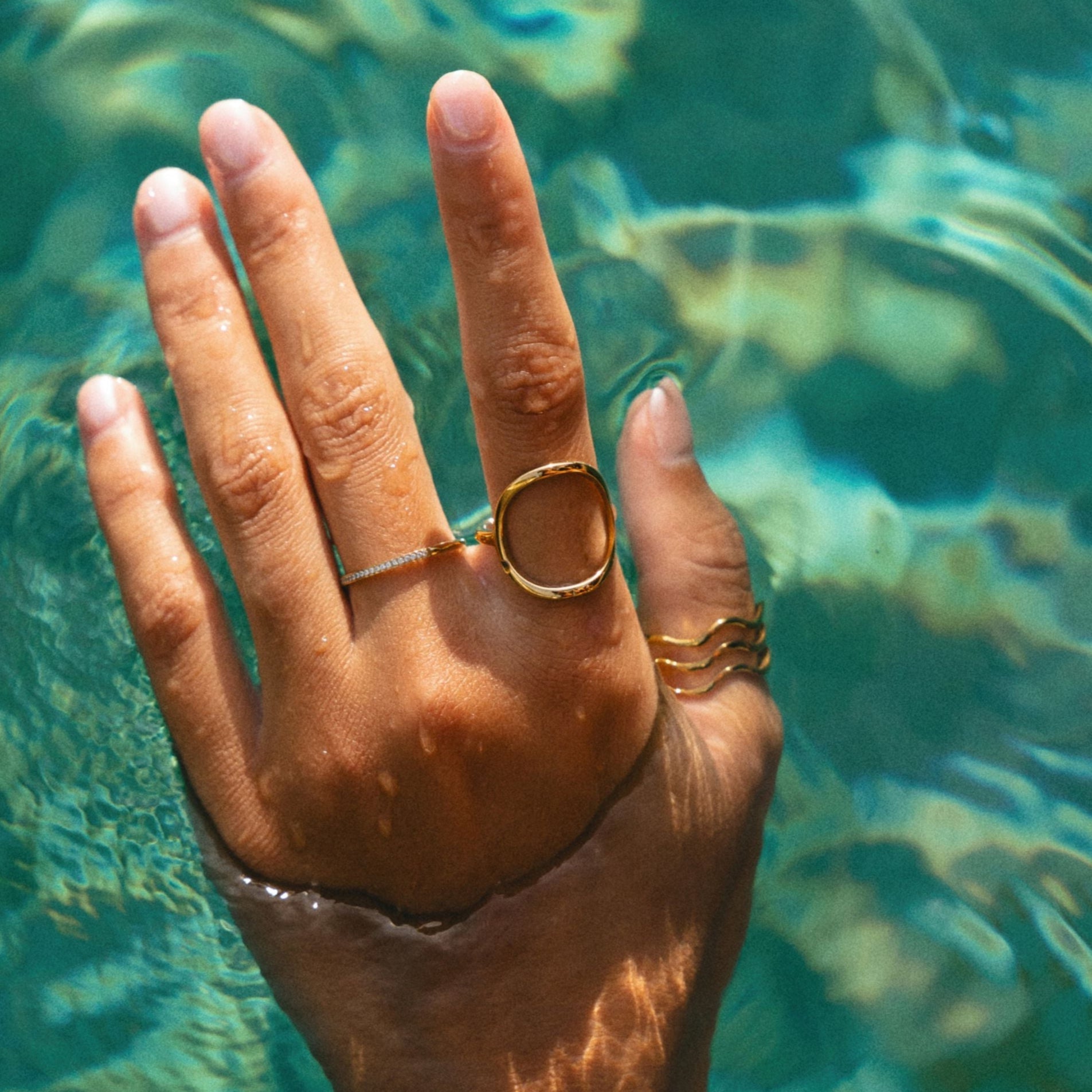 Oval Minimalist Silver Ring - ring